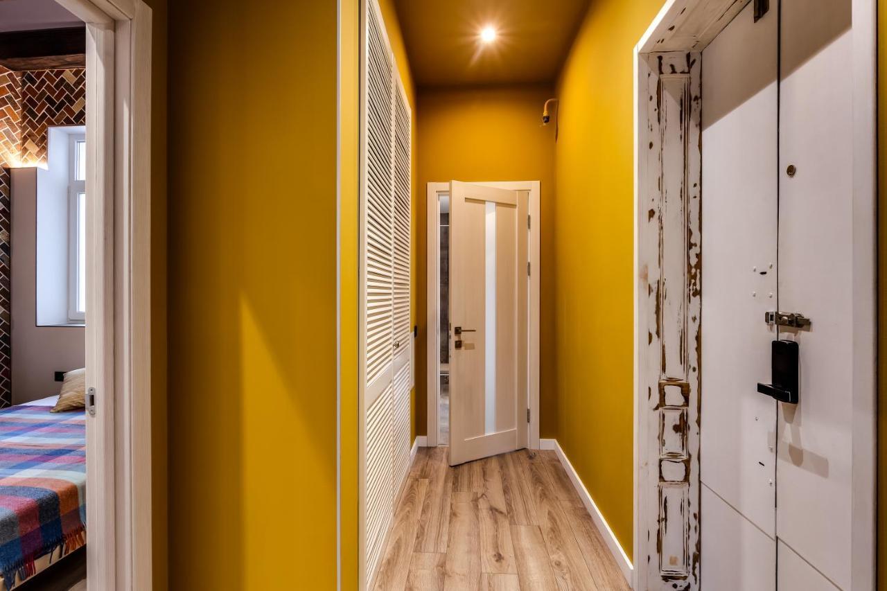 Leogrand Apartments On Kniazia Romana 6 Liov Exterior foto